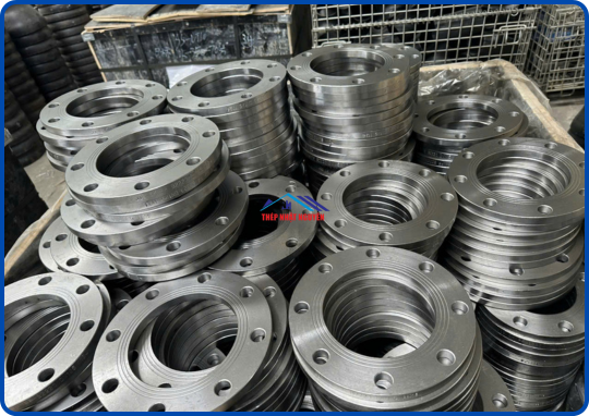 Mặt bích BS4504 (PN10, PN16, PN25, PN40)